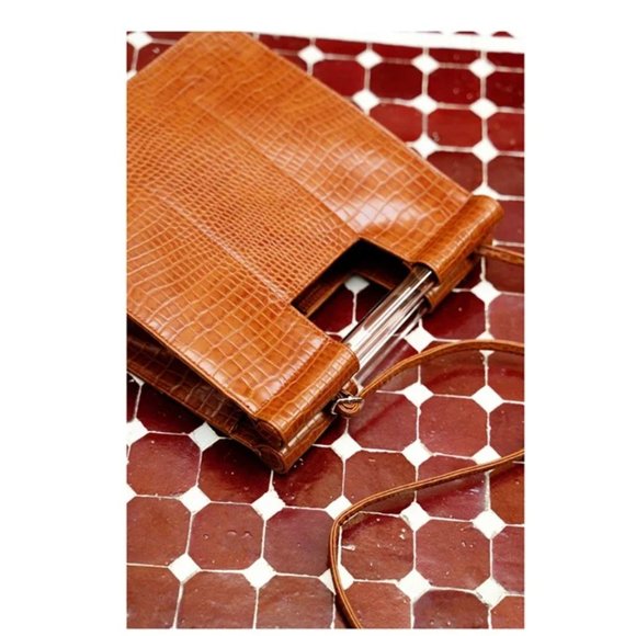 Beis The Crossbody in Cognac Croc - Picture 7 of 11